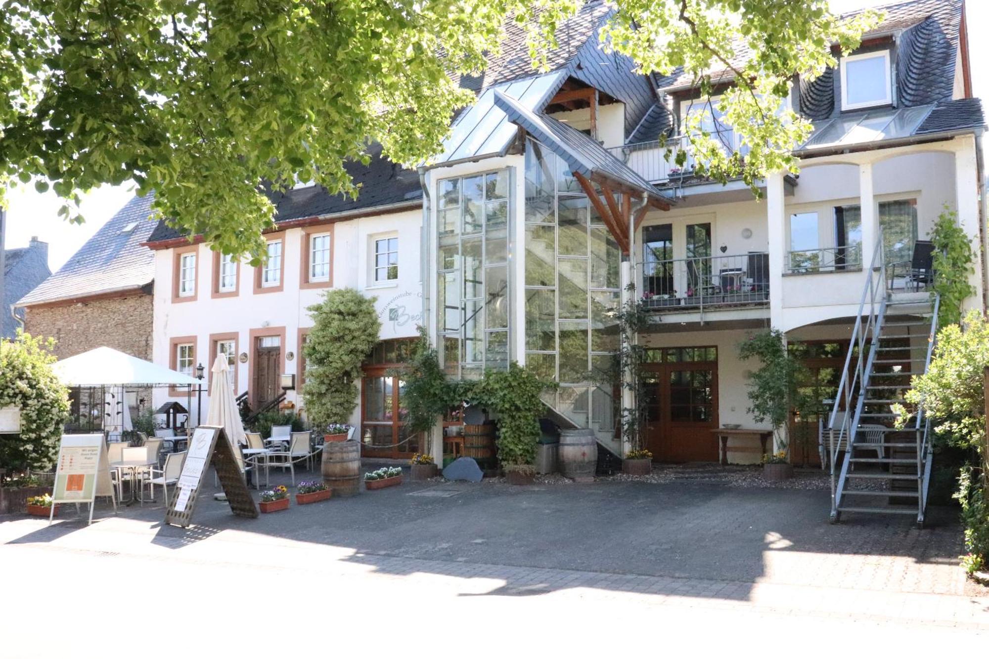 Apartament Ferienweingut & Gutsrestaurant Becker Burgen  Zewnętrze zdjęcie