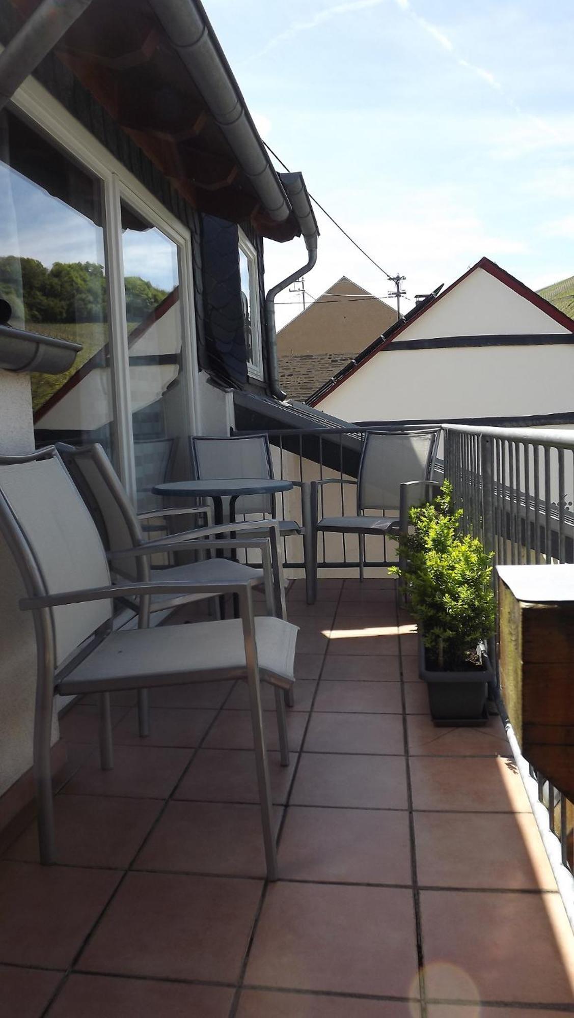 Apartament Ferienweingut & Gutsrestaurant Becker Burgen  Zewnętrze zdjęcie