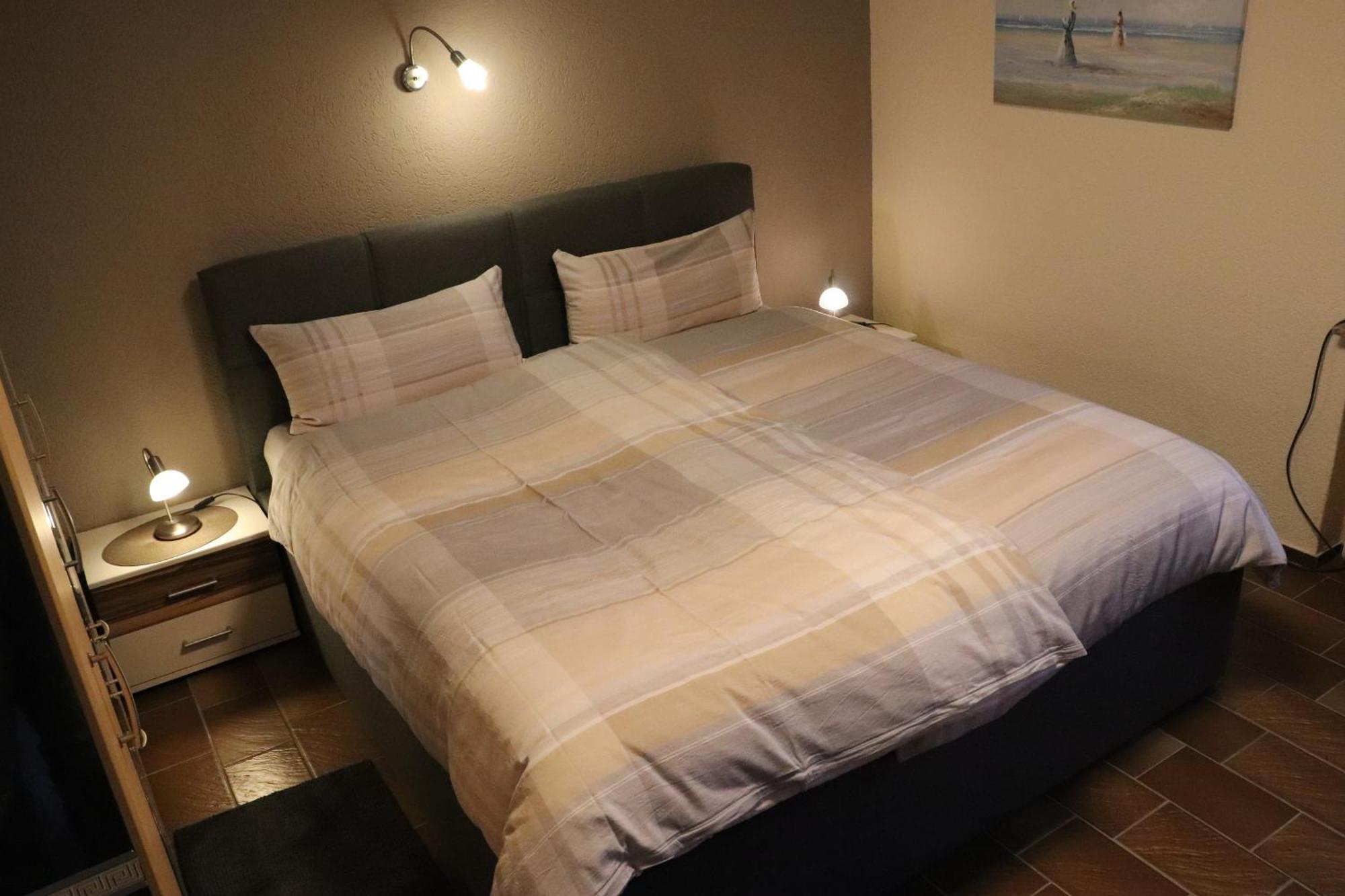 Apartament Ferienweingut & Gutsrestaurant Becker Burgen  Zewnętrze zdjęcie