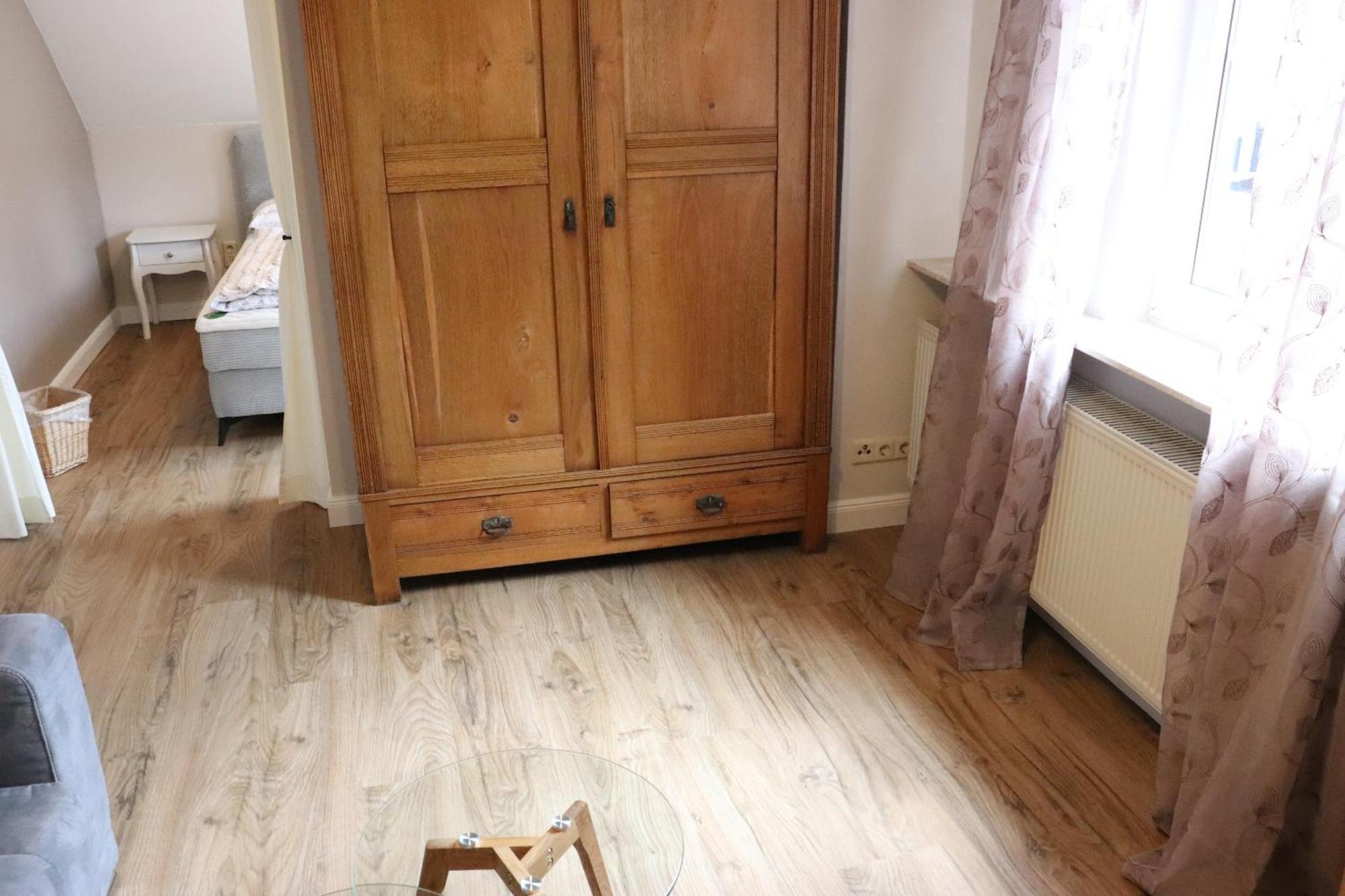 Apartament Ferienweingut & Gutsrestaurant Becker Burgen  Zewnętrze zdjęcie